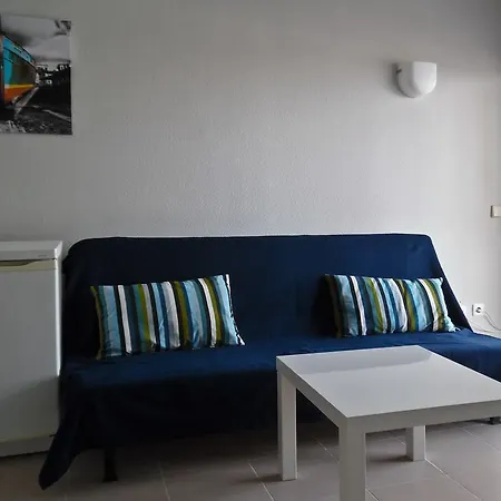 Cheap And Quiet Studio Apartment *